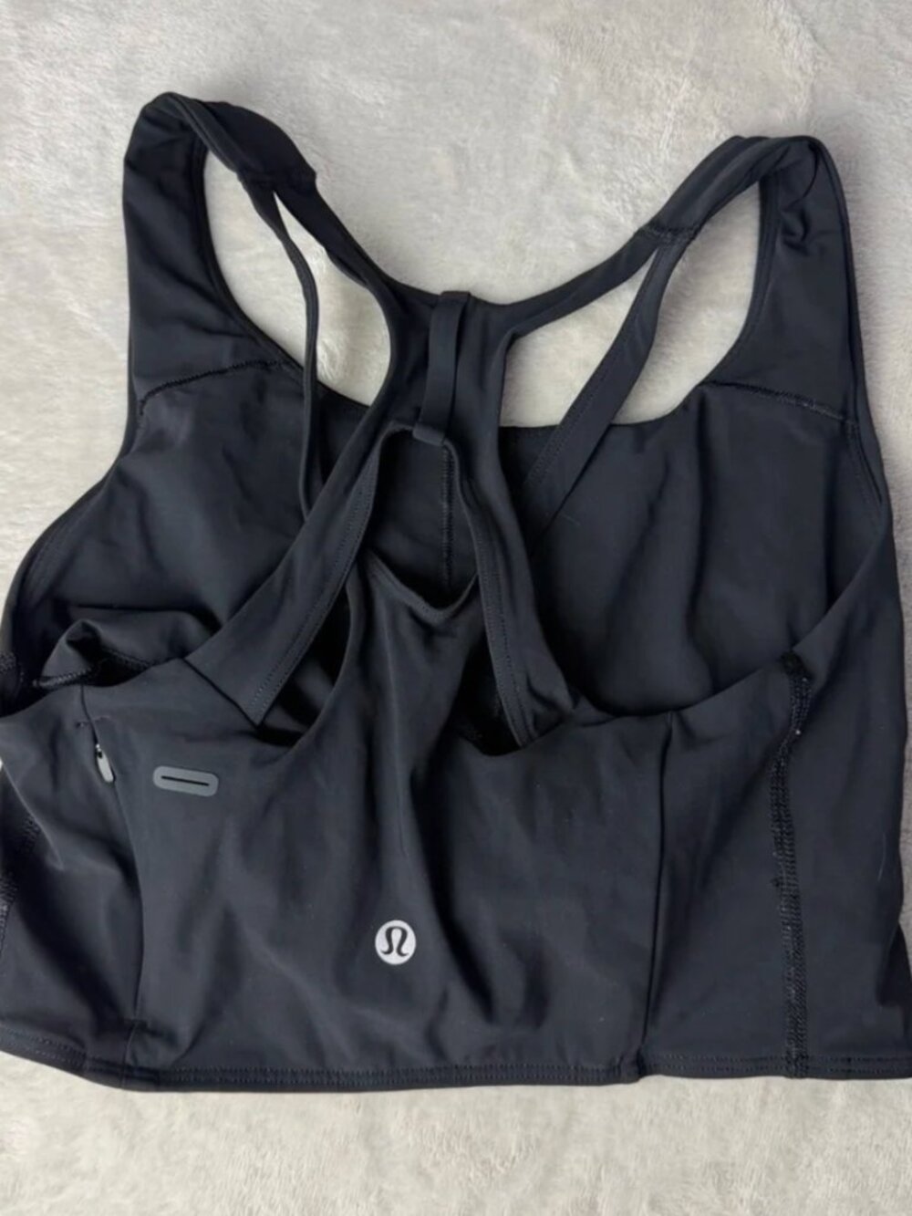 Lululemon Stash It Bra Black Size 6 Medium Support B/C Cup Zip Pocket Size 4 - Picture 4 of 4